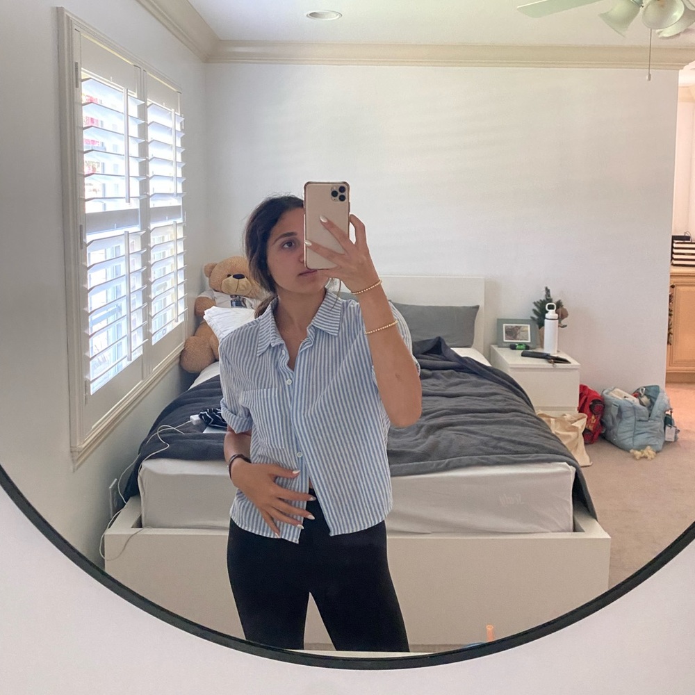 L.A. Hearts button up top